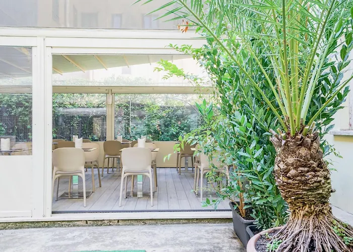 St. Moritz Отель 3*